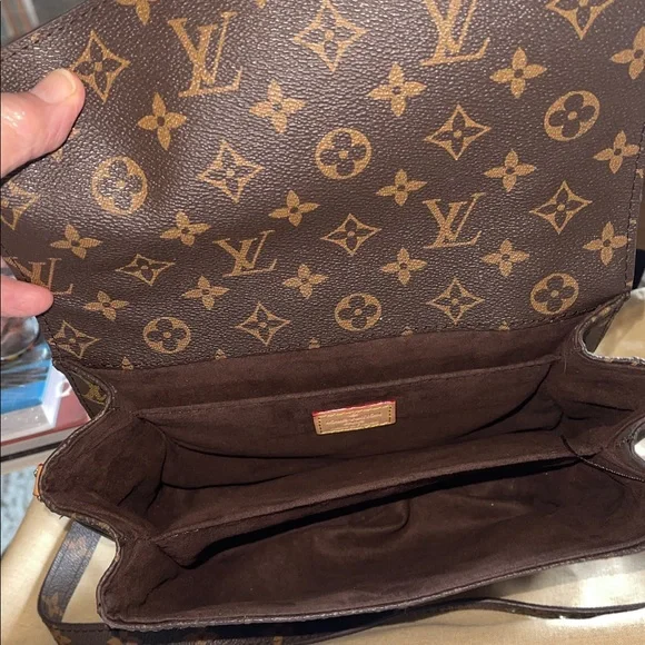 Crossbody lv prestine Meste - Picture 5 of 12
